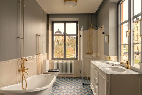 Juniorsvit Deluxe Clasonska gården, Akademihotellet